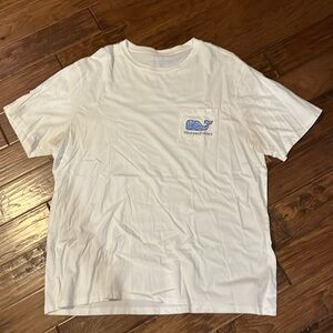 XL Vineyard Vines shirt